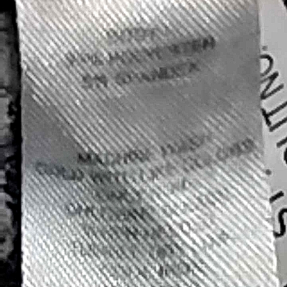 MAGNOLIA GRACE NWOT Navy & White Paisley Blouse Size M - Picture 7 of 7